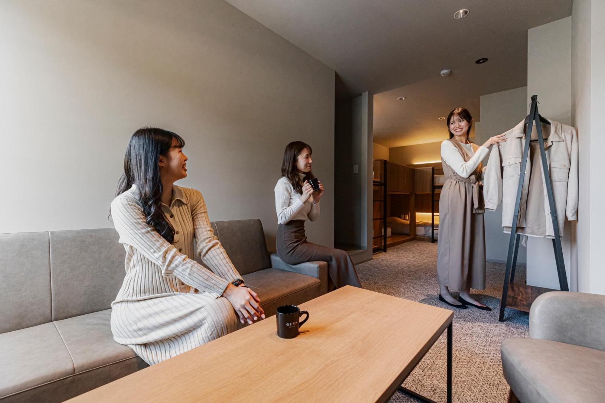 Gems Yufuin Hotel And Spa Cafe Bar Room photo